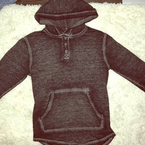 Light weight sweater